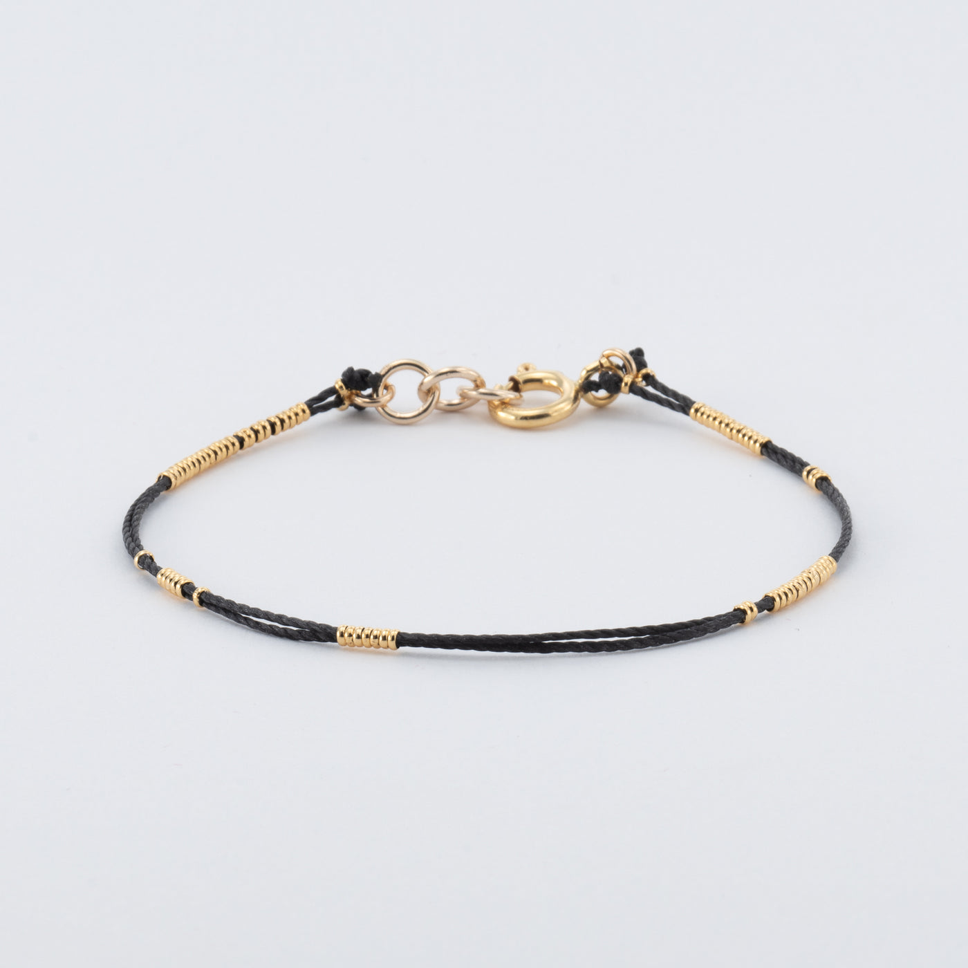 צמיד מושלם חוט | זהב