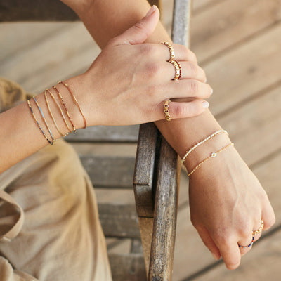 חיננית | זהב