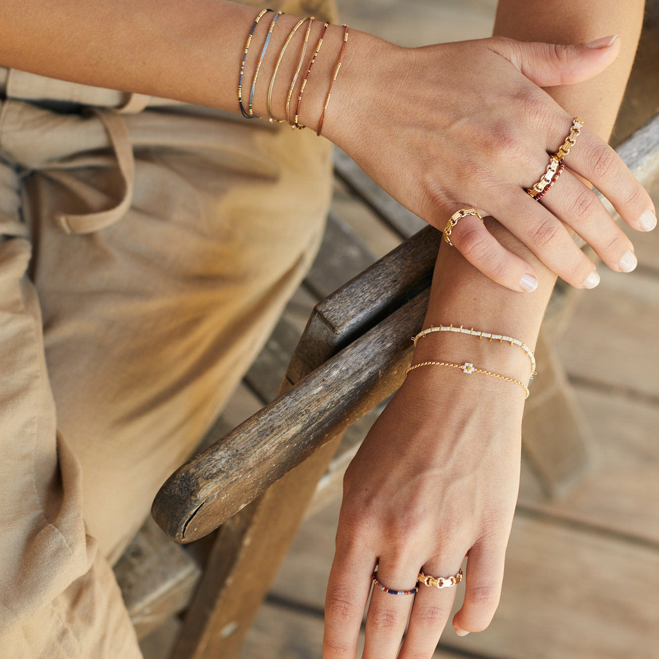 חיננית | זהב