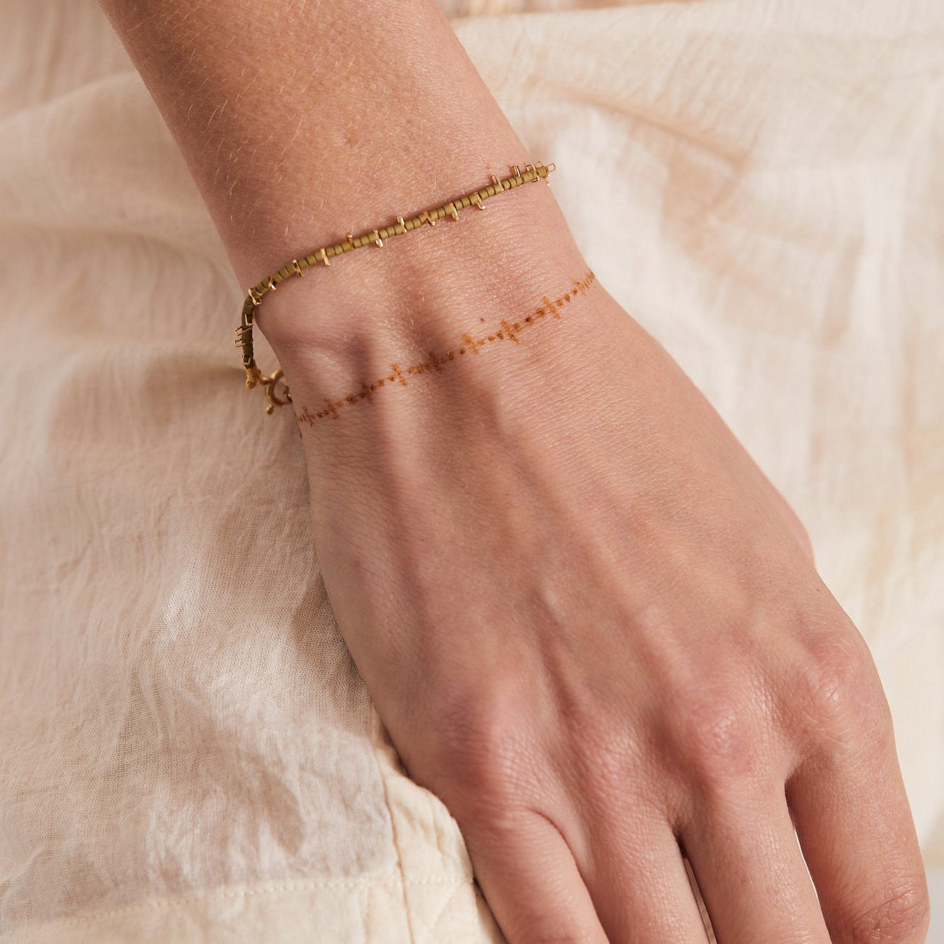 סט אצילי | זהב